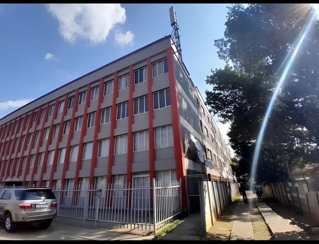 2 BEDROOM APARTMENT FOR SALE IN RUSTENBURG CENTRAL